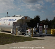 Tankstelle in Umatilla am Airport (X23): Hier gibt es günstiges Flugbenzin für kleine Flugzeuge.