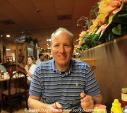 Spruce Creek Pilot Stefan Buntenbach im Restaurant Mason Jar in Umatilla, Florida. ---  IMG_8005
