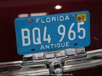 Historisches Florida Autokennzeichen gesehen auf der Spruce Creek Autoschau im May 2015 IMG_0248