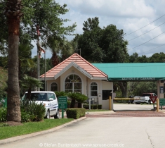 Spruce Creek Fly In Community in Florida im Gelände. Views of Spruce Creek Airpark.