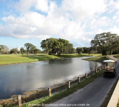 Spruce Creek Fly In Community in Florida im Gelände. Views of Spruce Creek Airpark.
