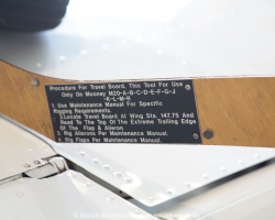 Mooney Travel Board. Tool for rigging the flight controls of Mooney Aircraft. --- Mooney M20F IMG_1057