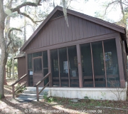 Gebäude des  Pittman Visitor Center des Ocala National Forest --- IMG_8029